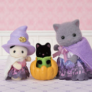 Calico Critters Halloween Surprise Party Set (Retiring Soon)