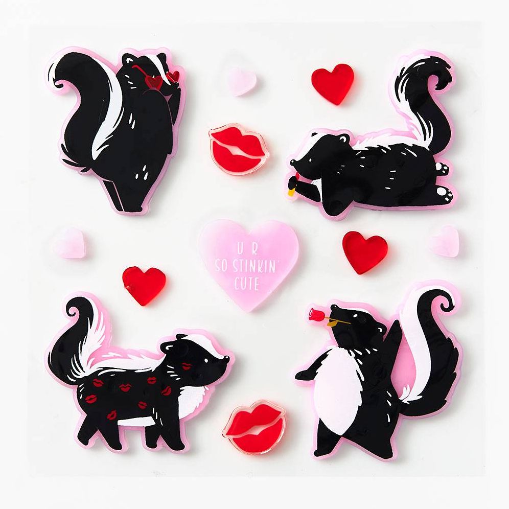 Stinkin Cute Skunk Window Gel Clings